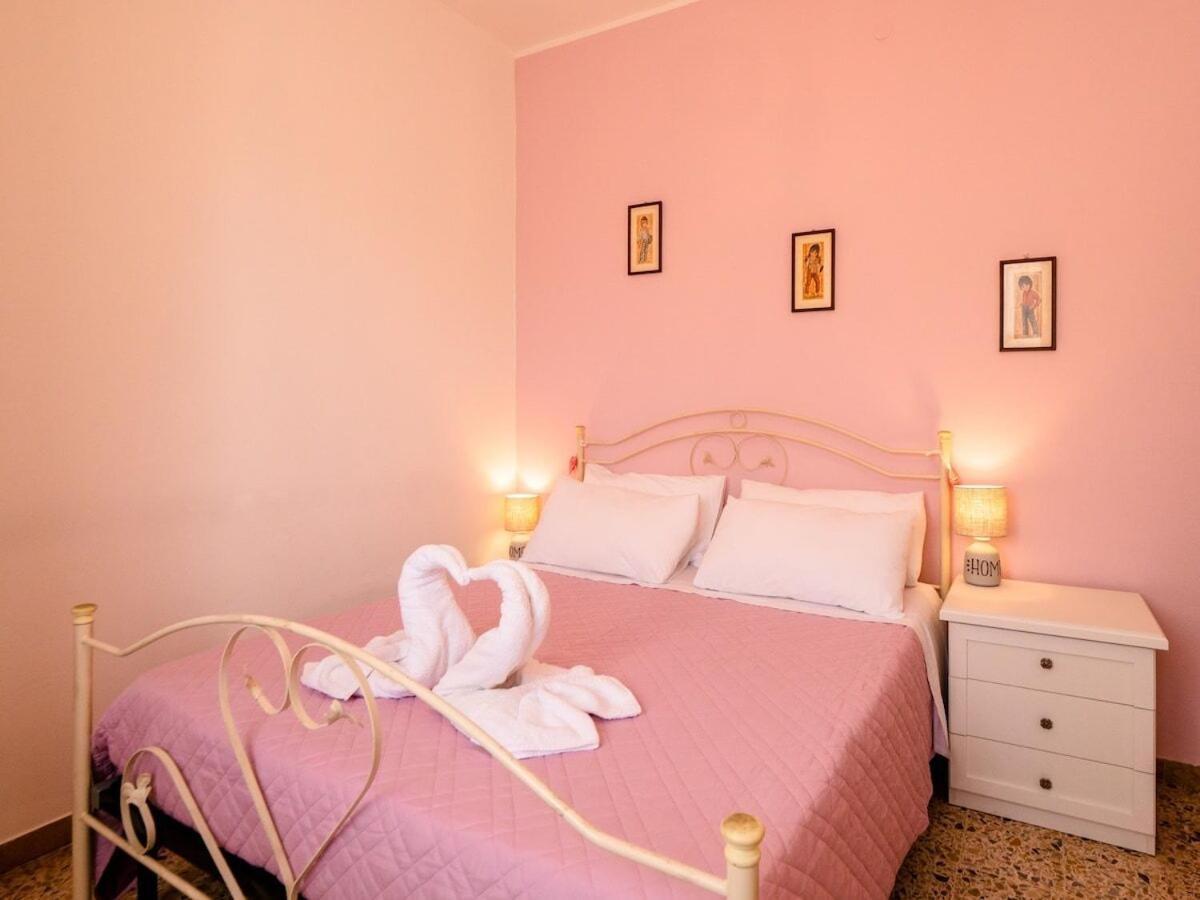 Casa Mafalda - Rooms, Friends And More - Affittacamere, Guest House Senigallia Esterno foto