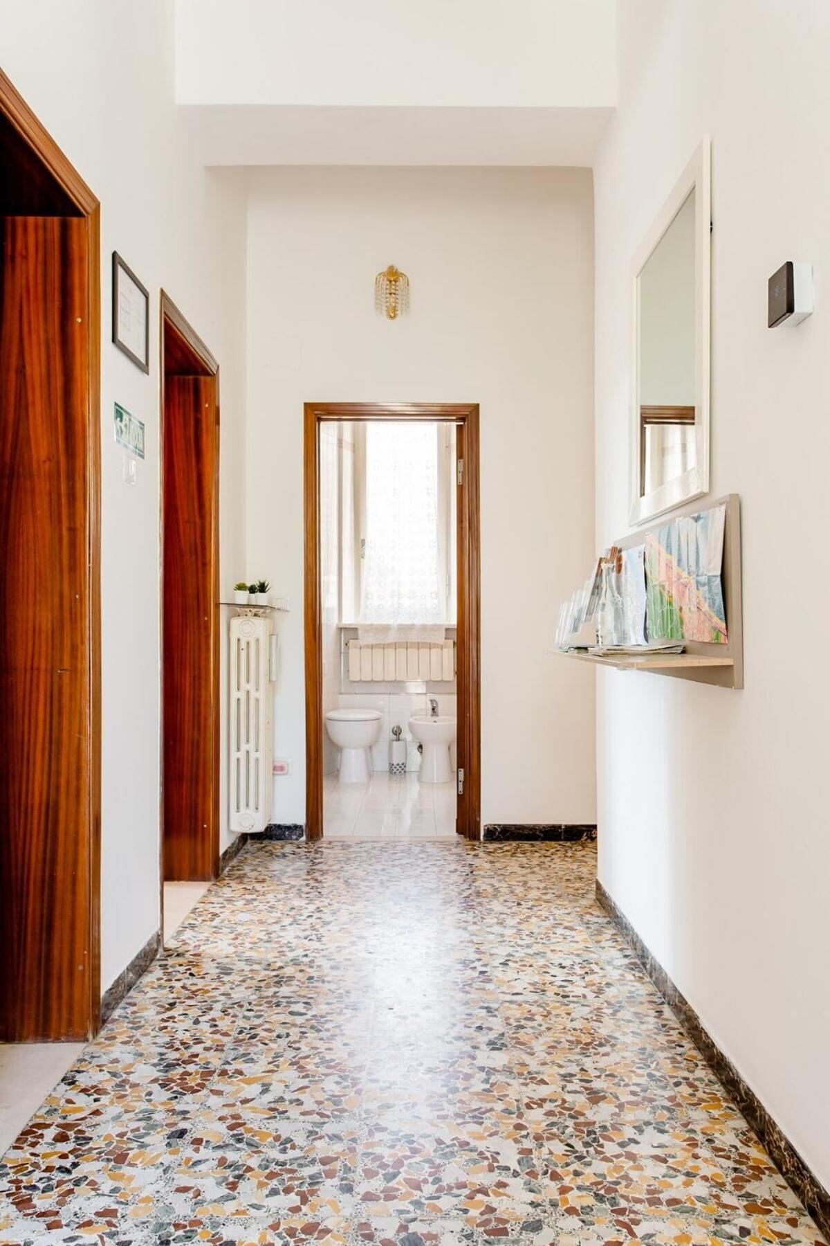 Casa Mafalda - Rooms, Friends And More - Affittacamere, Guest House Senigallia Esterno foto