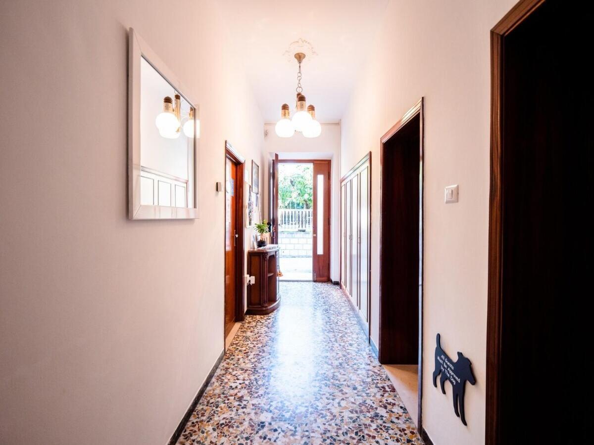 Casa Mafalda - Rooms, Friends And More - Affittacamere, Guest House Senigallia Esterno foto
